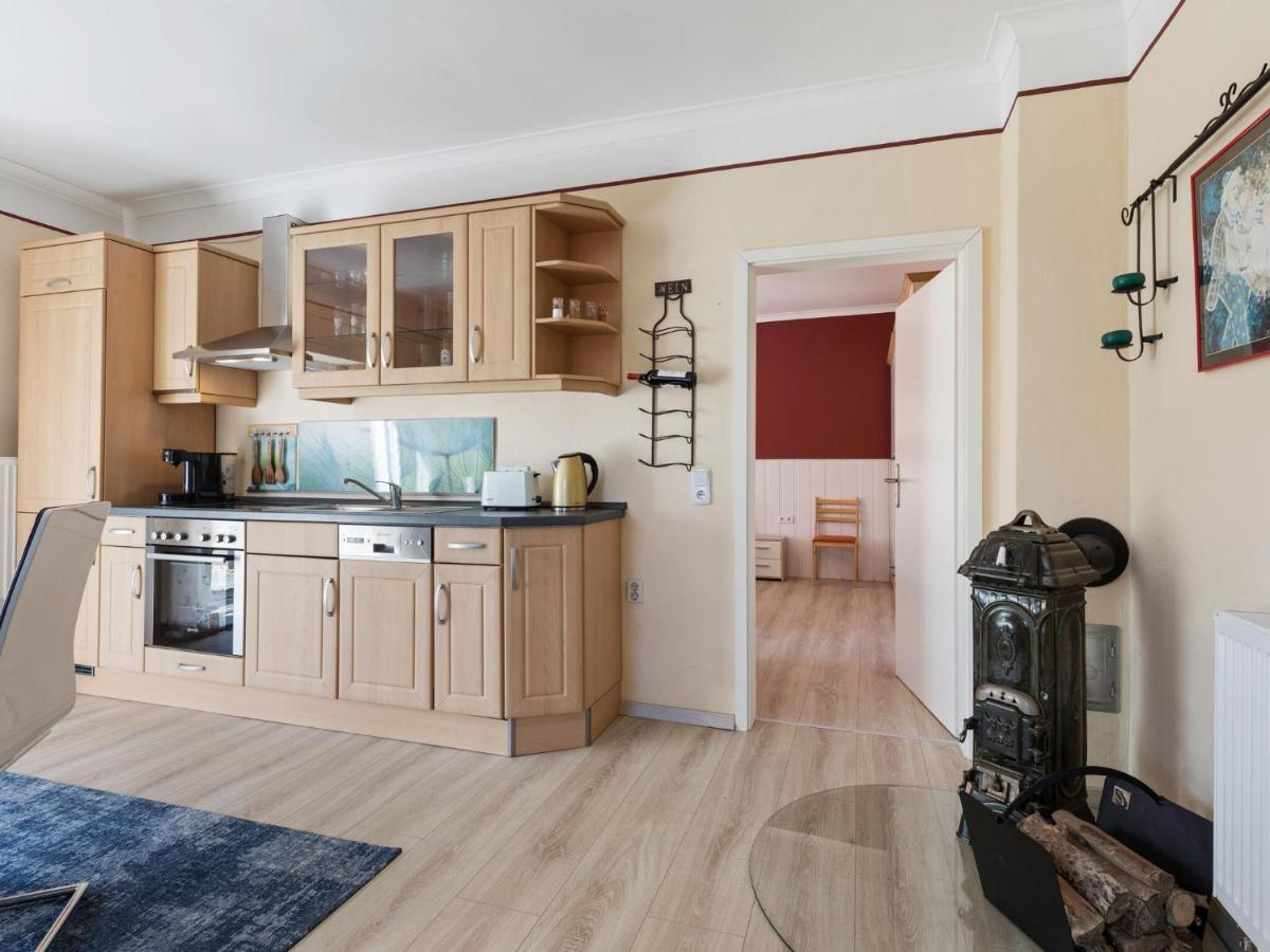 Elegant Apartment With Garden In Gingst Room photo